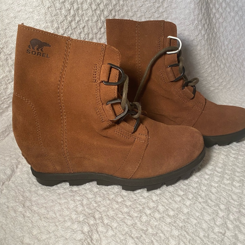 SOREL women’s boot